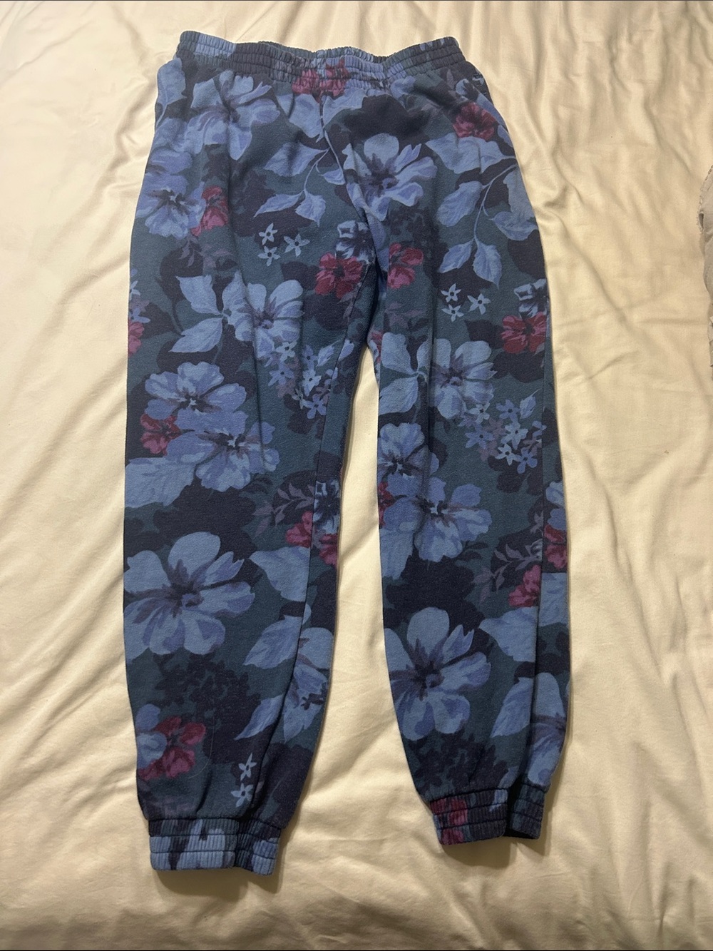 PINK Victoria's Secret Navy Floral Jogger Sweatpants
